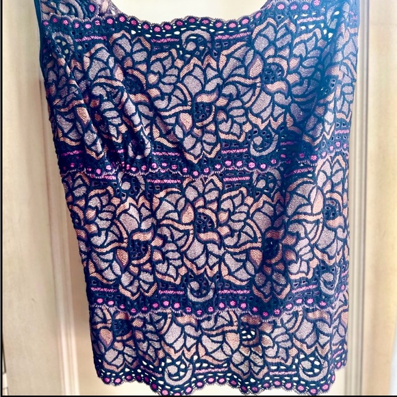 HALF OFF CACHE METALLIC LACE Tank in vibrant jewel tone colors in Excellent cond - Picture 3 of 9